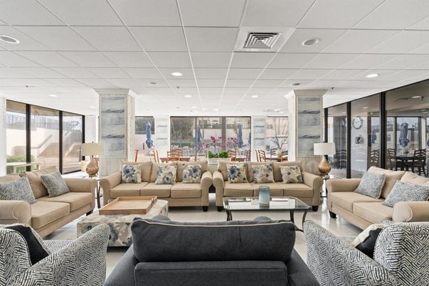 Dining room, Interior, Living room, Recessed Lighting