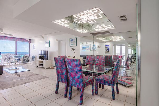 Dining room, Interior, Water