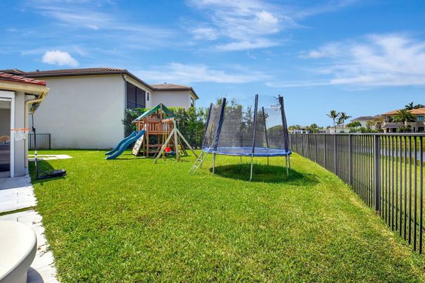 Backyard, Exterior, Playground
