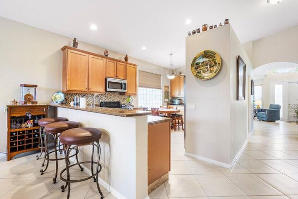 Dining room, Interior, Kitchen, Pendant Lights, Recessed Lighting
