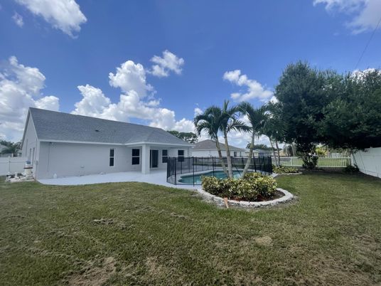 Backyard, Exterior, Pool