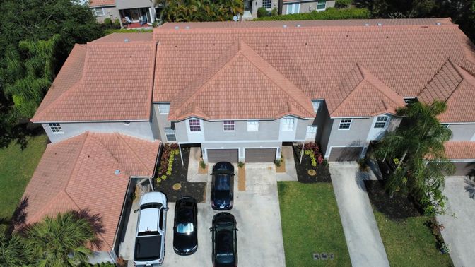 Exterior, Drone