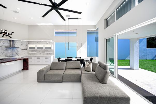 Dining room, Interior, Living room, Marble Walls, Pendant Lights, Recessed Lighting