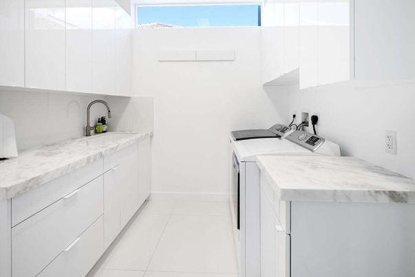 Interior, Washer