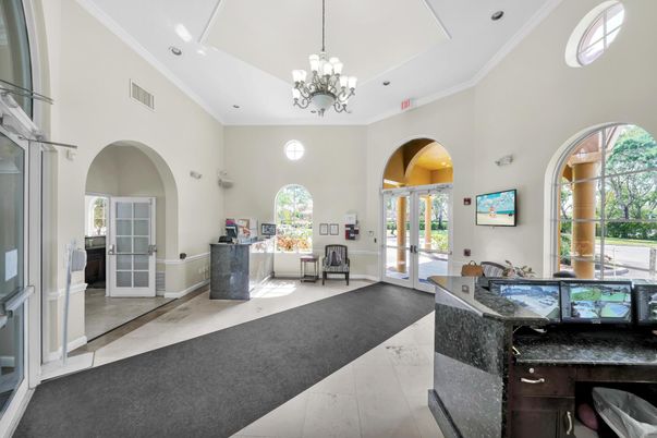 Chandelier, Interior, Recessed Lighting