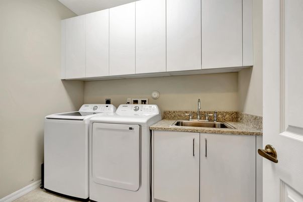 Interior, Washer