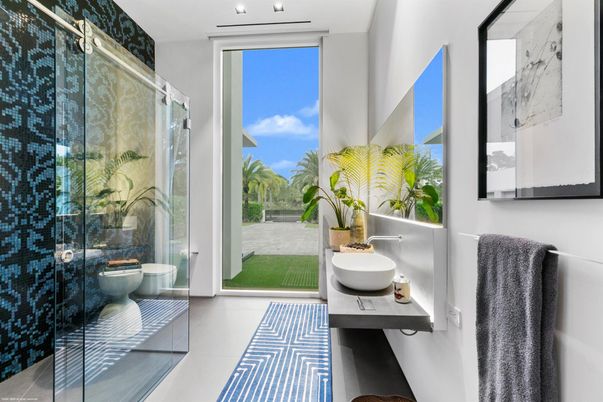 Bathroom, Glass Shower, Interior
