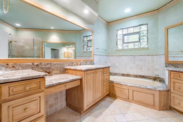 Bathroom, Dual Sink Vanities, Glass Shower, Interior, Recessed Lighting
