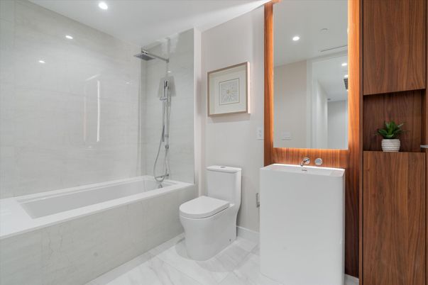 Bathroom, Interior, Marble, Recessed Lighting