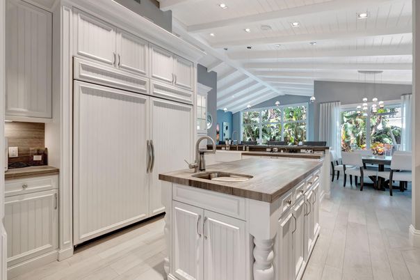 Dining room, Interior, Kitchen, Pendant Lights, Recessed Lighting, Wood Texture Flooring