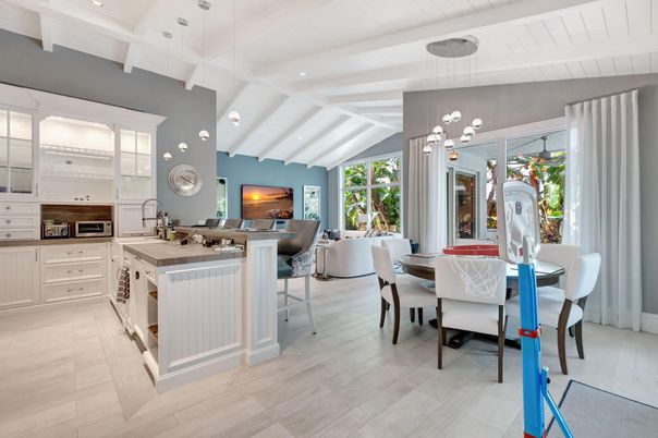 Dining room, Interior, Kitchen, Living room, Pendant Lights, Recessed Lighting, Wood Texture Flooring
