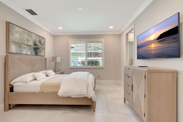 Bedroom, Interior, Recessed Lighting