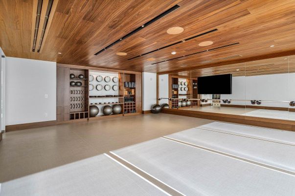 Empty room, Interior, Recessed Lighting, Wooden Ceilings