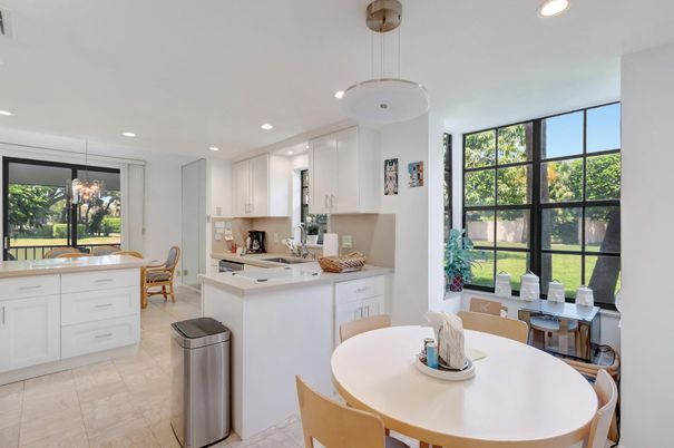 Dining room, Interior, Kitchen, Pendant Lights, Recessed Lighting
