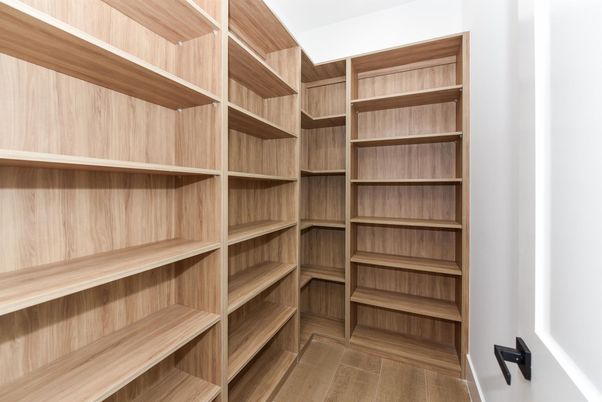 Interior, Walk-in Closets, Wood Texture Flooring