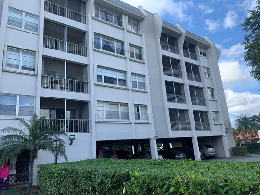 Exterior, Facade, Condo Building