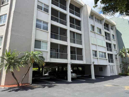 Exterior, Facade, Condo Building