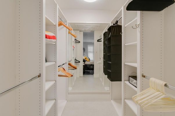 Interior, Walk-in Closets