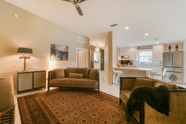 Interior, Kitchen, Living room, Pendant Lights, Recessed Lighting