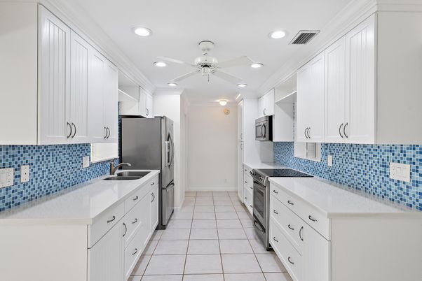 Interior, Kitchen, Recessed Lighting