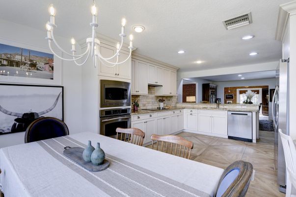 Chandelier, Interior, Kitchen, Recessed Lighting, Stainless Steel Appliances