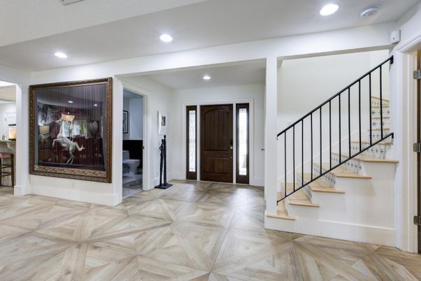 Interior, Recessed Lighting, Wood Texture Flooring