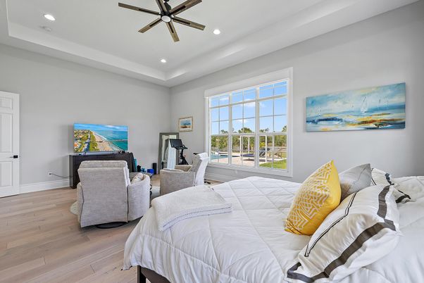 Bedroom, Fitness Equipment, Interior, Recessed Lighting, Wood Texture Flooring