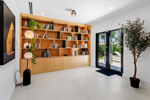 Interior, Recessed Lighting