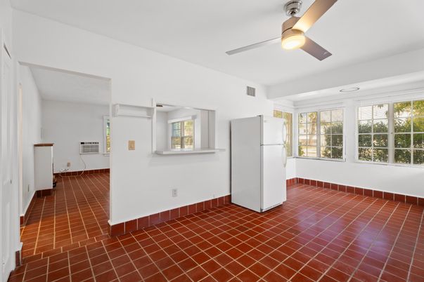 Empty room, Interior, Kitchen