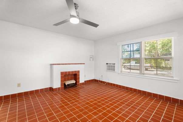 Empty room, Fireplace, Interior