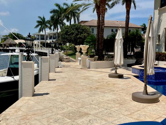 Exterior, Pool, Water