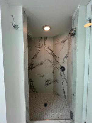 Bathroom, Interior, Marble Walls, Recessed Lighting