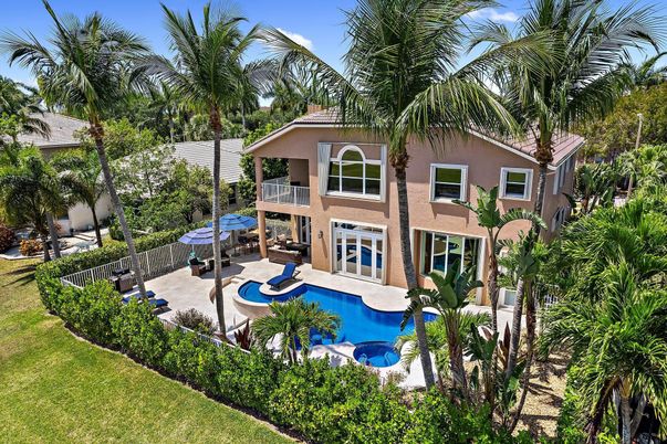 Backyard, Exterior, Pool