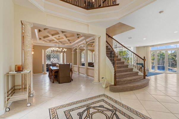 Chandelier, Dining room, Interior, Recessed Lighting