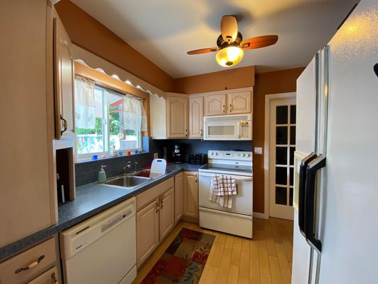 Interior, Kitchen, Wood Texture Flooring