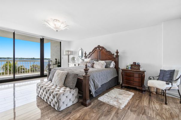 Bedroom, Interior, Water, Wood Texture Flooring