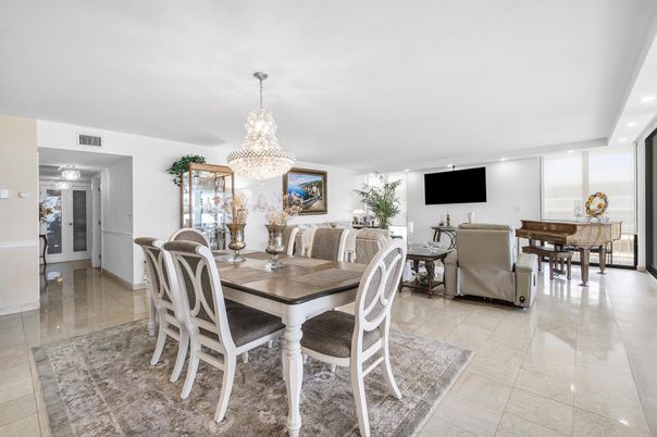 Chandelier, Dining room, Interior, Living room, Recessed Lighting