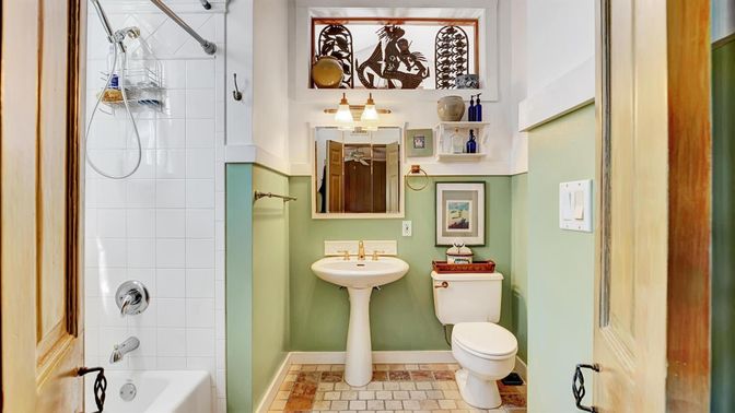 Bathroom, Interior