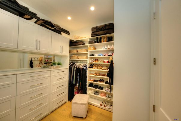 Interior, Recessed Lighting, Walk-in Closets, Wood Texture Flooring
