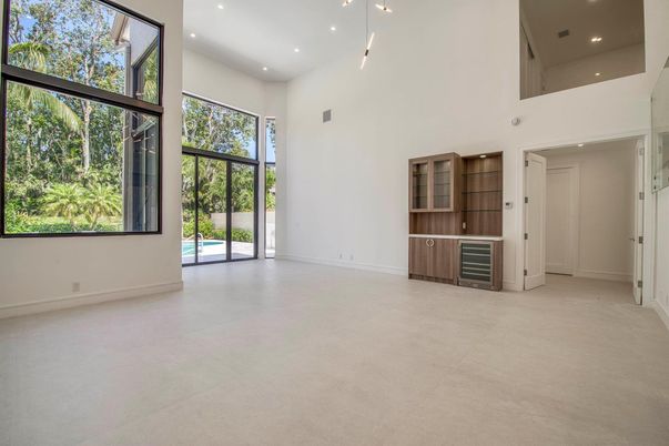 Empty room, Interior, Recessed Lighting