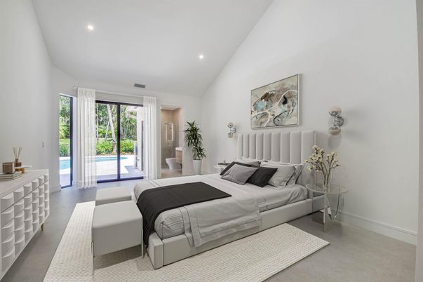 Bedroom, Interior, Recessed Lighting