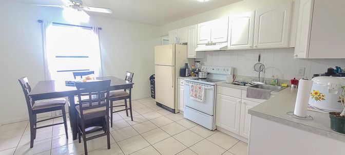 Dining room, Interior, Kitchen