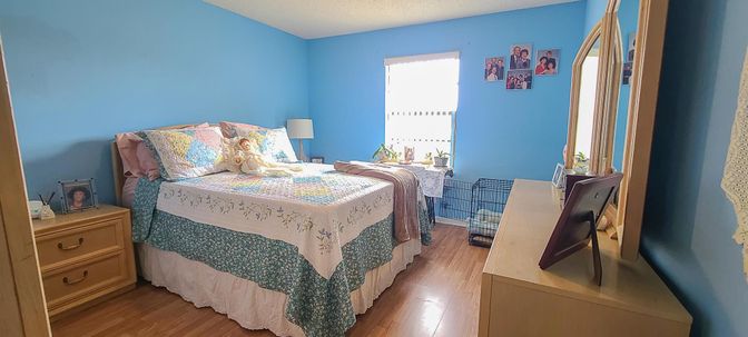 Bedroom, Interior, Wood Texture Flooring