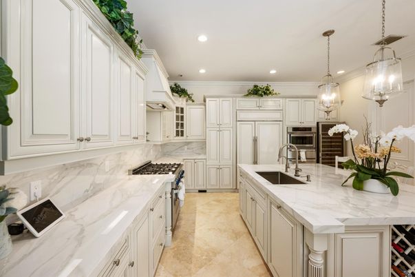 Interior, Kitchen, Pendant Lights, Recessed Lighting, Stainless Steel Appliances