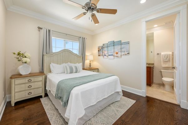 Bathroom, Bedroom, Interior, Recessed Lighting, Wood Texture Flooring