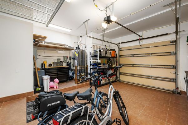 Fitness Equipment, Garage, Interior