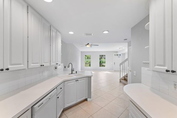 Interior, Kitchen, Recessed Lighting