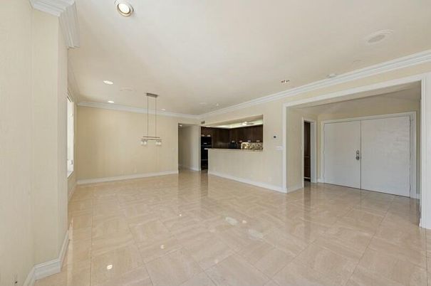 Empty room, Interior, Kitchen, Pendant Lights, Recessed Lighting