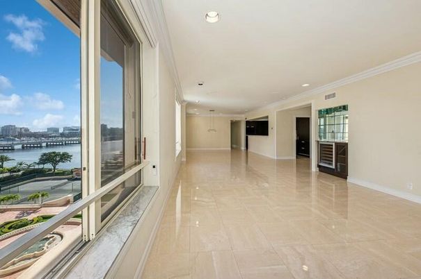 Interior, Recessed Lighting, Water