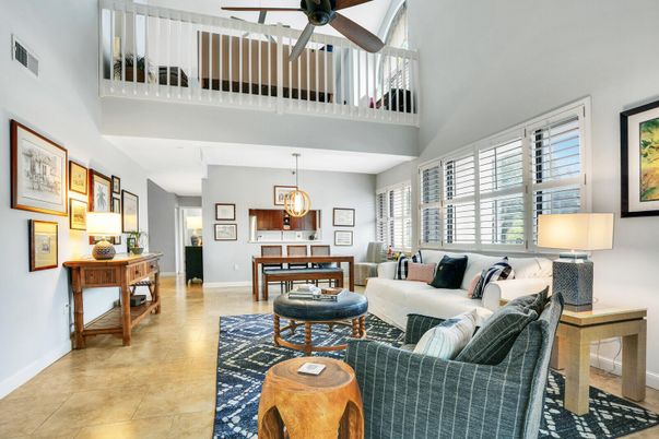 Interior, Living room, Pendant Lights